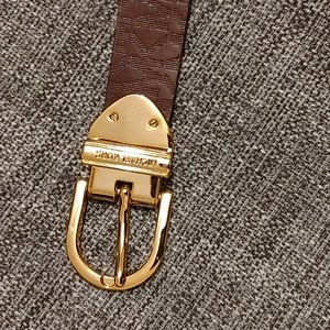 Michael Kors leather Revirsable logo belt